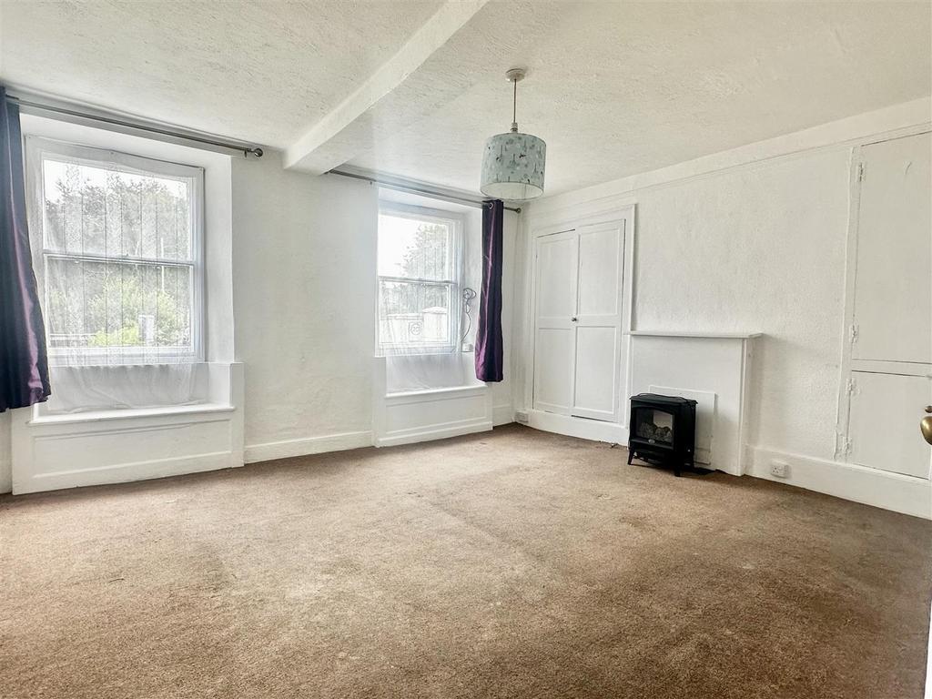 122 Boutport St, Barnstaple for sale Interior Photo- Image 1 of 1