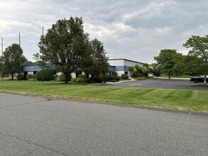 11 Veterans Dr, Chicopee, MA for rent Building Photo- Image 1 of 8