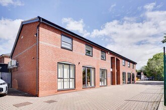 High Wych Rd, Sawbridgeworth to rent Building Photo- Image 2 of 2