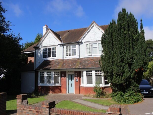 North Para, Horsham for sale Building Photo- Image 1 of 1