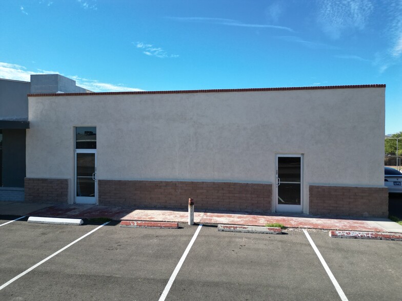 2010 S Park Ave, Tucson, AZ for rent - Building Photo - Image 2 of 3