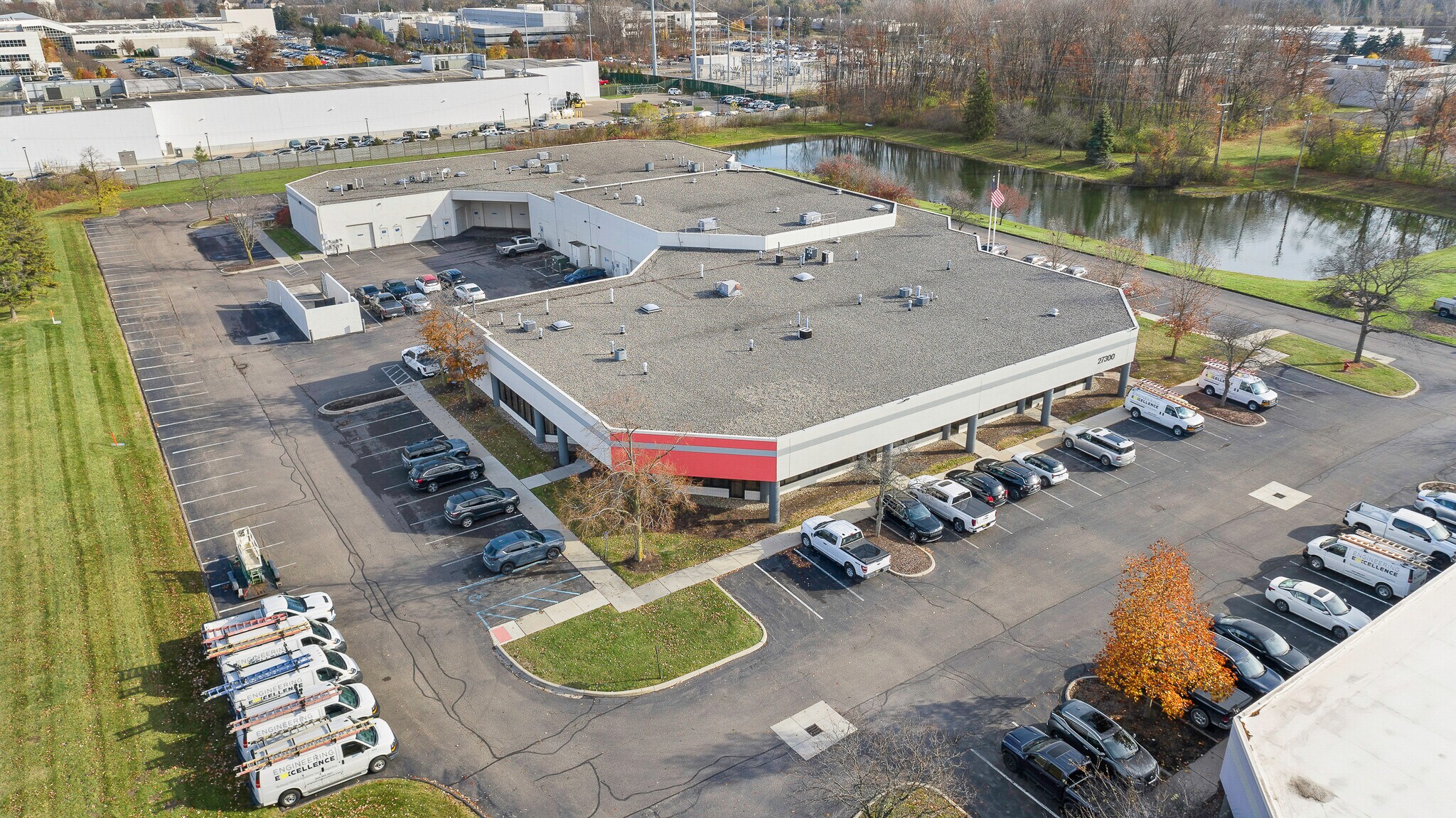 27200 Haggerty Rd, Farmington Hills, MI to rent Building Photo- Image 1 of 14