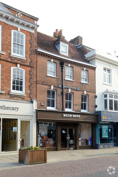 25 East St, Chichester for sale - Primary Photo - Image 1 of 1