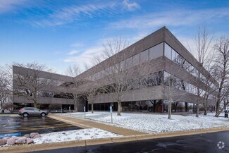 More details for 3400 Dundee Rd, Northbrook, IL - Office for Rent