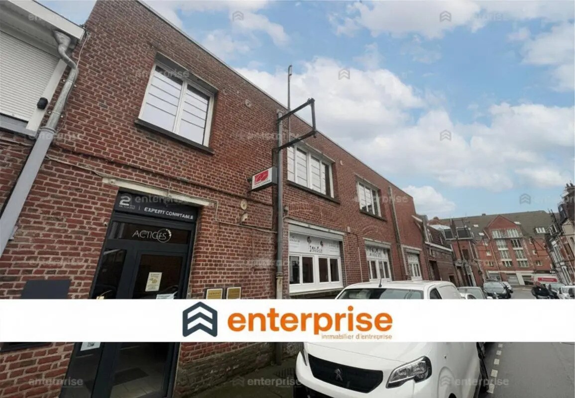 Office in La Madeleine for sale Building Photo- Image 1 of 11