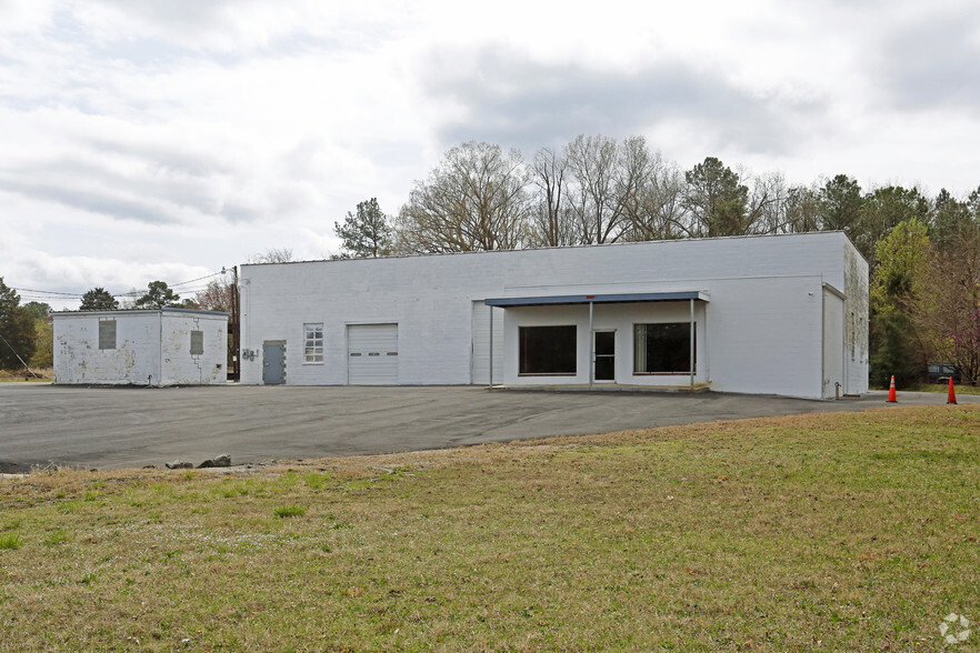 6004 Richmond Rd, Warsaw, VA for rent - Building Photo - Image 2 of 4