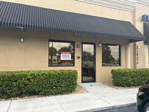 18070 S Tamiami Trl, Fort Myers, FL to rent Building Photo- Image 1 of 8