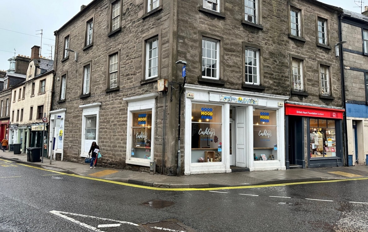 1-5 Castle St, Forfar for sale Primary Photo- Image 1 of 1