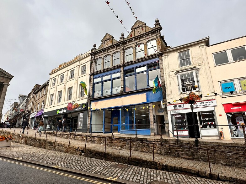 3-4 Market Jew St, Penzance for sale - Building Photo - Image 1 of 5