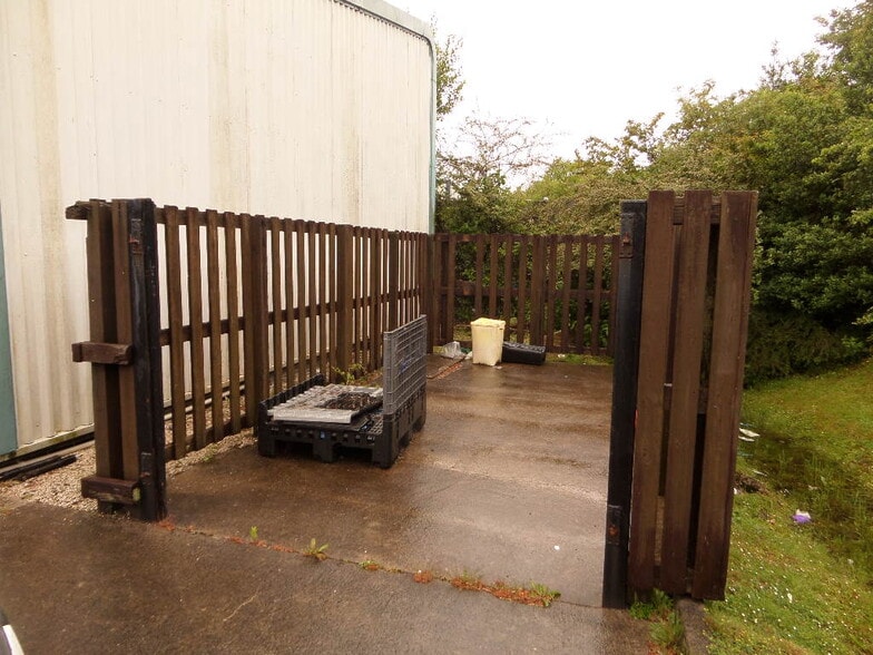 Tyle Teg, Maesteg to rent - Building Photo - Image 2 of 2