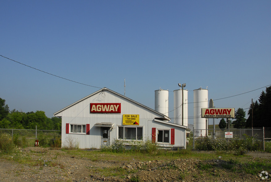 69 Prospect St, Whitney Point, NY for sale - Primary Photo - Image 1 of 1