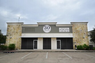 3016 E Villa Maria Rd, Bryan, TX for sale Building Photo- Image 1 of 8