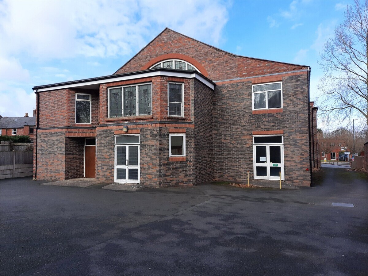 37 Hagley Rd, Halesowen, B63 4PX UK