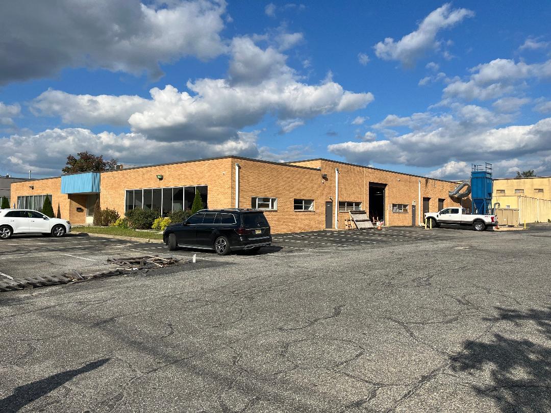 6935 Airport Highway Ln, Pennsauken, NJ for sale Building Photo- Image 1 of 1