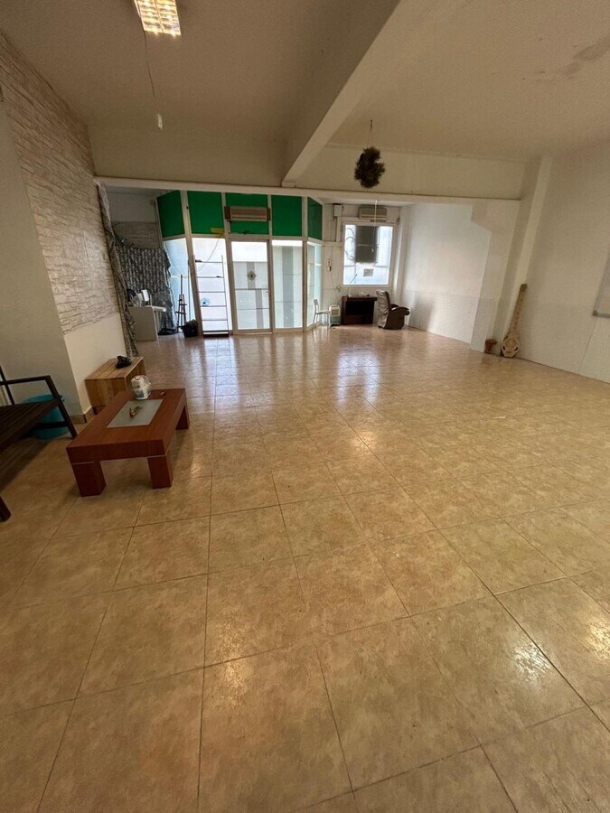 Terrassa, BAR 08225 - Unit 1 -  - Interior Photo - Image 1 of 6