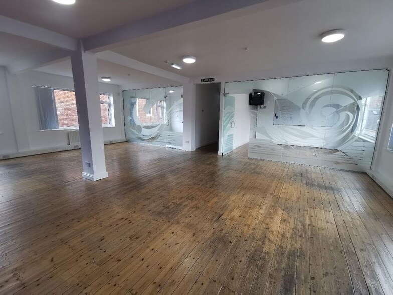 1-4 Forth Ln, Newcastle Upon Tyne to rent - Building Photo - Image 2 of 15