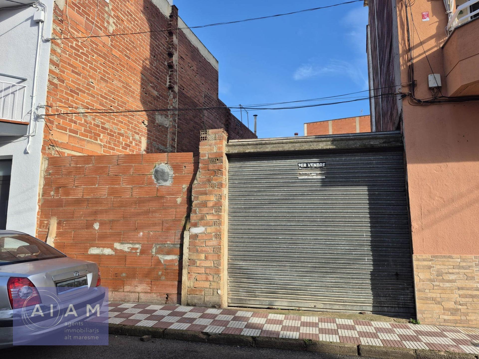 Land in Pineda de Mar, Barcelona for sale Primary Photo- Image 1 of 4