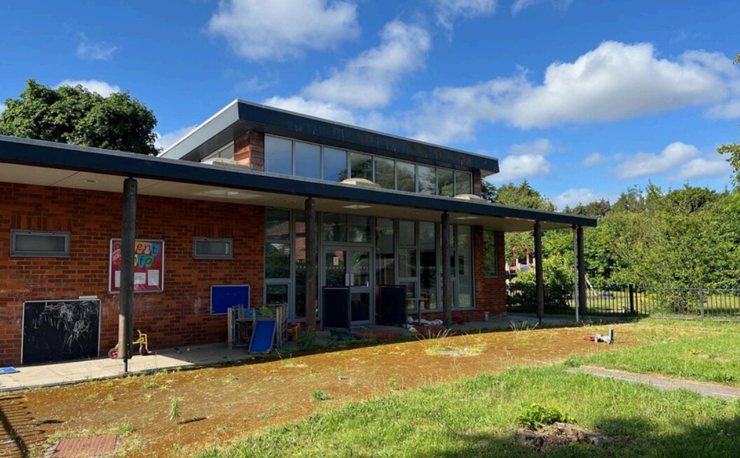 High St, Kimpton for sale Primary Photo- Image 1 of 1