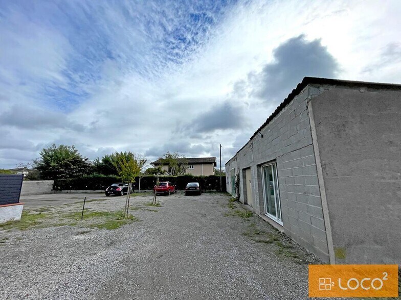 1B Chemin Gaylar, Cugnaux to rent - Building Photo - Image 2 of 7
