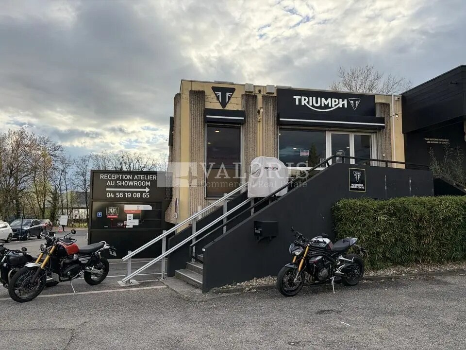 Retail in Dardilly to rent Building Photo- Image 1 of 15