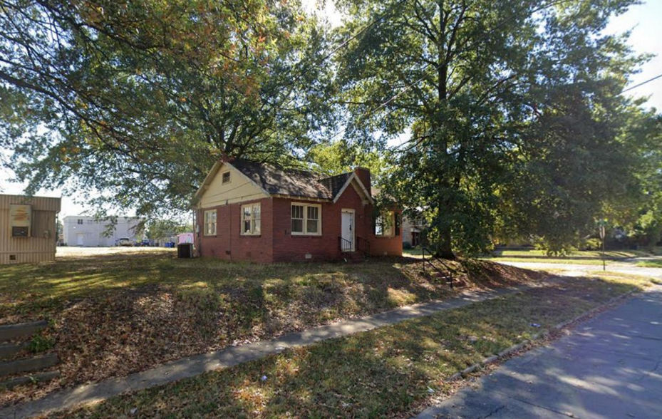 1500 Maple St, North Little Rock, AR for sale - Primary Photo - Image 1 of 5