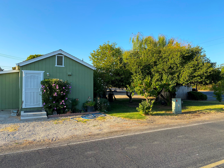 11350 N State Route 99 E Frontage Rd, Lodi, CA for sale - Building Photo - Image 2 of 10