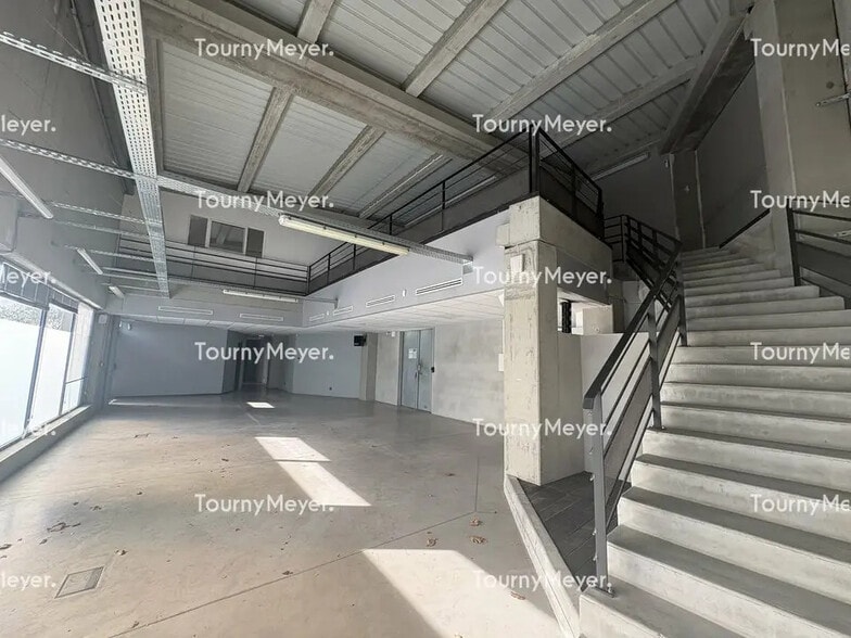 Office in Toulouse to rent - Interior Photo - Image 3 of 12