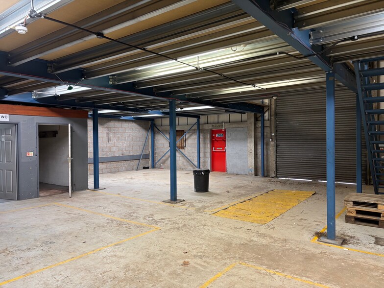 Ayr St, Nottingham to rent - Interior Photo - Image 3 of 13