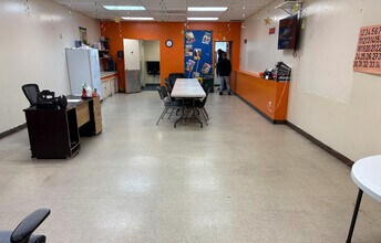 90-96 Clinton St, New York, NY to rent Building Photo- Image 2 of 4