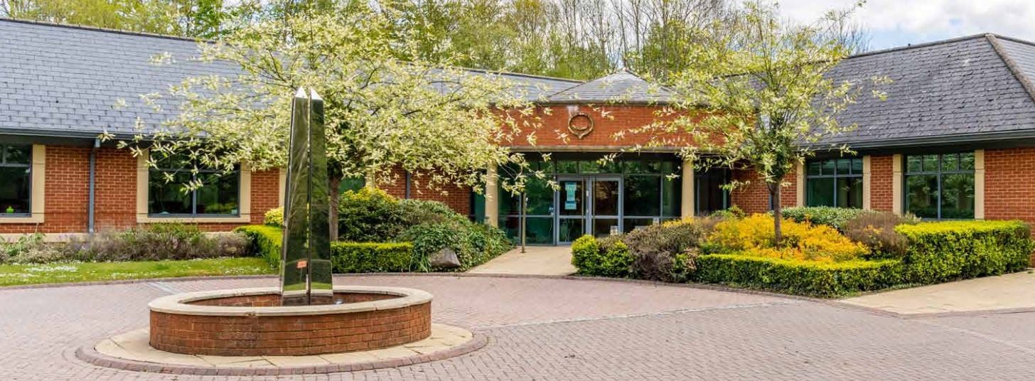 London Rd, Wokingham, RG40 1PA UK