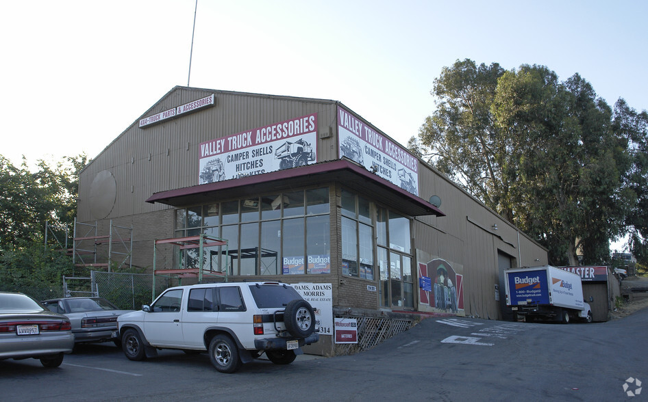 2625-2637 Castro Valley Blvd, Castro Valley, CA for sale - Primary Photo - Image 1 of 1