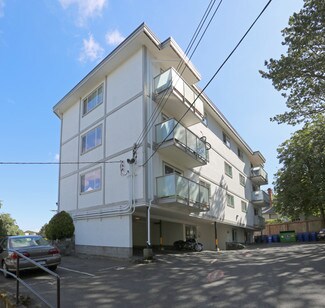 More details for 1527 Fort St, Victoria, BC - Build-to-Rent for Sale