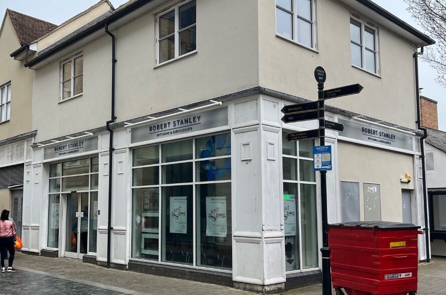 Bure Pl, Bicester for sale - Building Photo - Image 1 of 1