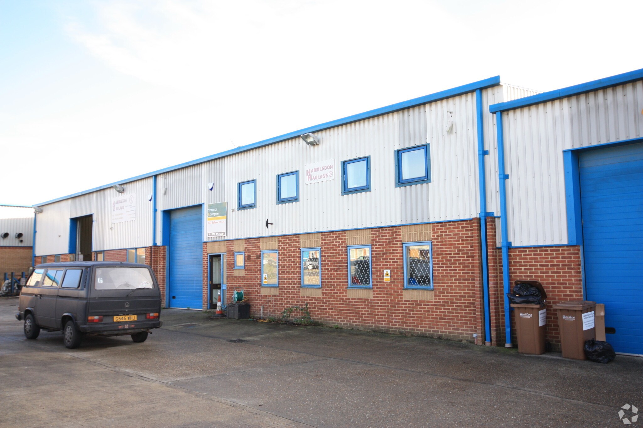 Uplands Way, Blandford Forum for sale Primary Photo- Image 1 of 1