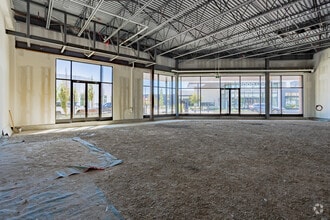 901 64th Ave NE, Calgary, AB to rent Interior Photo- Image 2 of 5