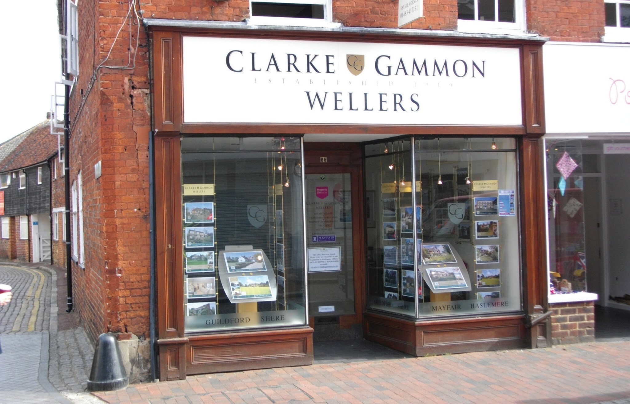 84-86 High St, Godalming for sale Primary Photo- Image 1 of 1
