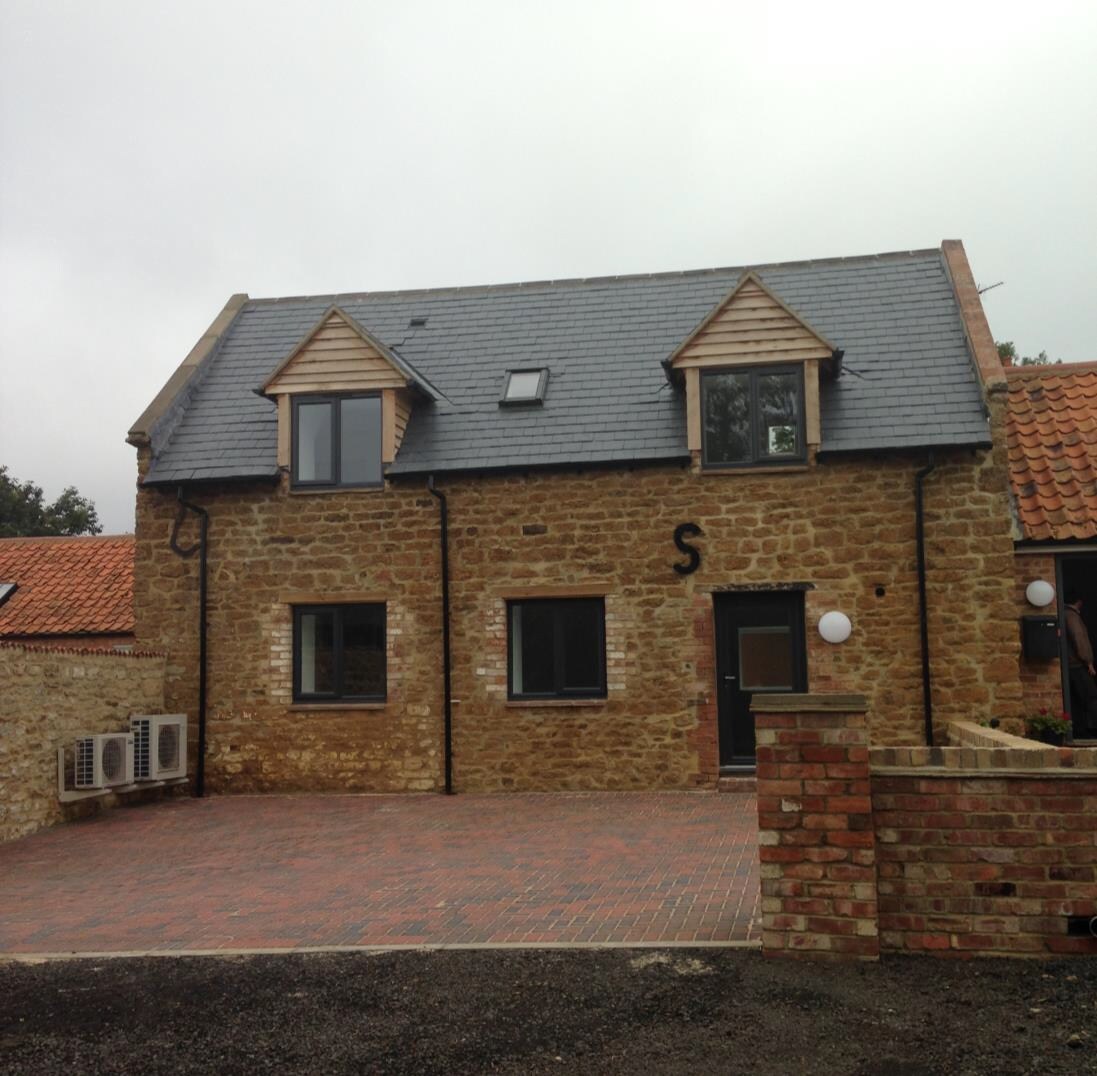 Finedon Rd, Finedon for sale Primary Photo- Image 1 of 1