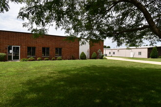 501-B Earl Rd, Shorewood, IL for sale Building Photo- Image 1 of 1