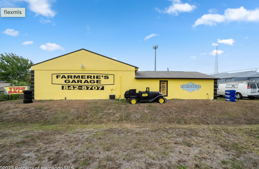 6241 Ridge Rd, Port Richey, FL for sale - Building Photo - Image 1 of 27