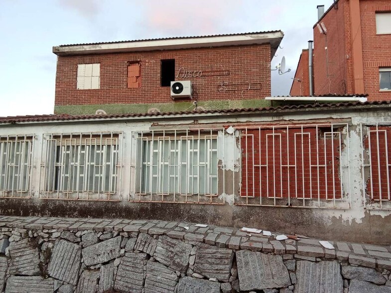 Retail in Pelayos de la Presa, Madrid for sale - Building Photo - Image 3 of 3