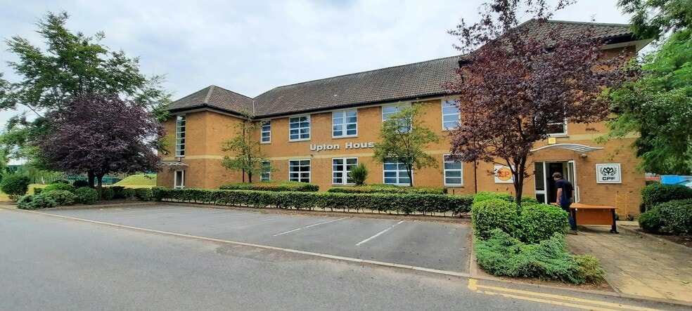 Hartlebury Trading Estate, Hartlebury to rent - Building Photo - Image 1 of 3