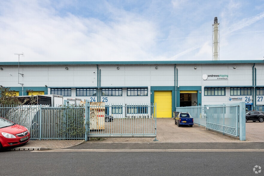 Riverwalk Rd, Enfield for sale - Building Photo - Image 3 of 5