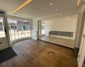 33-35 Cartergate, Newark to rent Interior Photo- Image 2 of 3