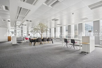 1 Place De La Pyramide, Puteaux for sale Interior Photo- Image 1 of 7