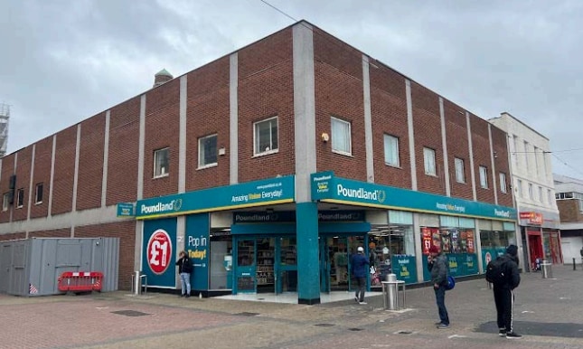 36-42 East St, Barking to rent Building Photo- Image 1 of 1