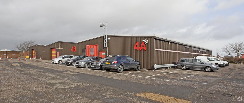 Grange Court portfolio of 2 properties for sale on LoopNet.co.uk - Building Photo - Image 2 of 4