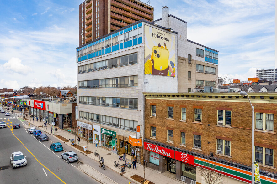 344 Bloor St W, Toronto, ON for rent - Primary Photo - Image 1 of 4