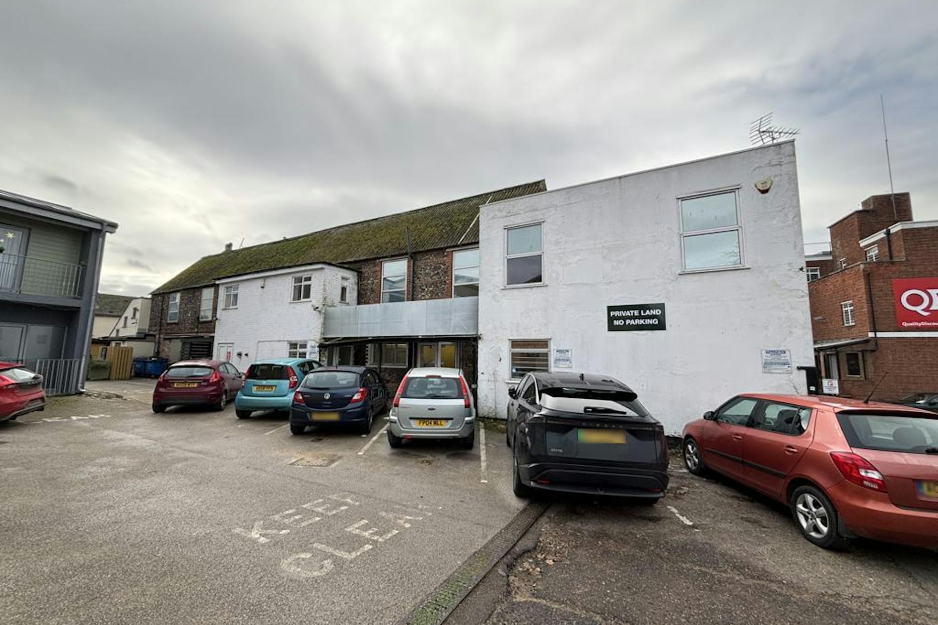 36 a High St, Newmarket to rent Building Photo- Image 1 of 4