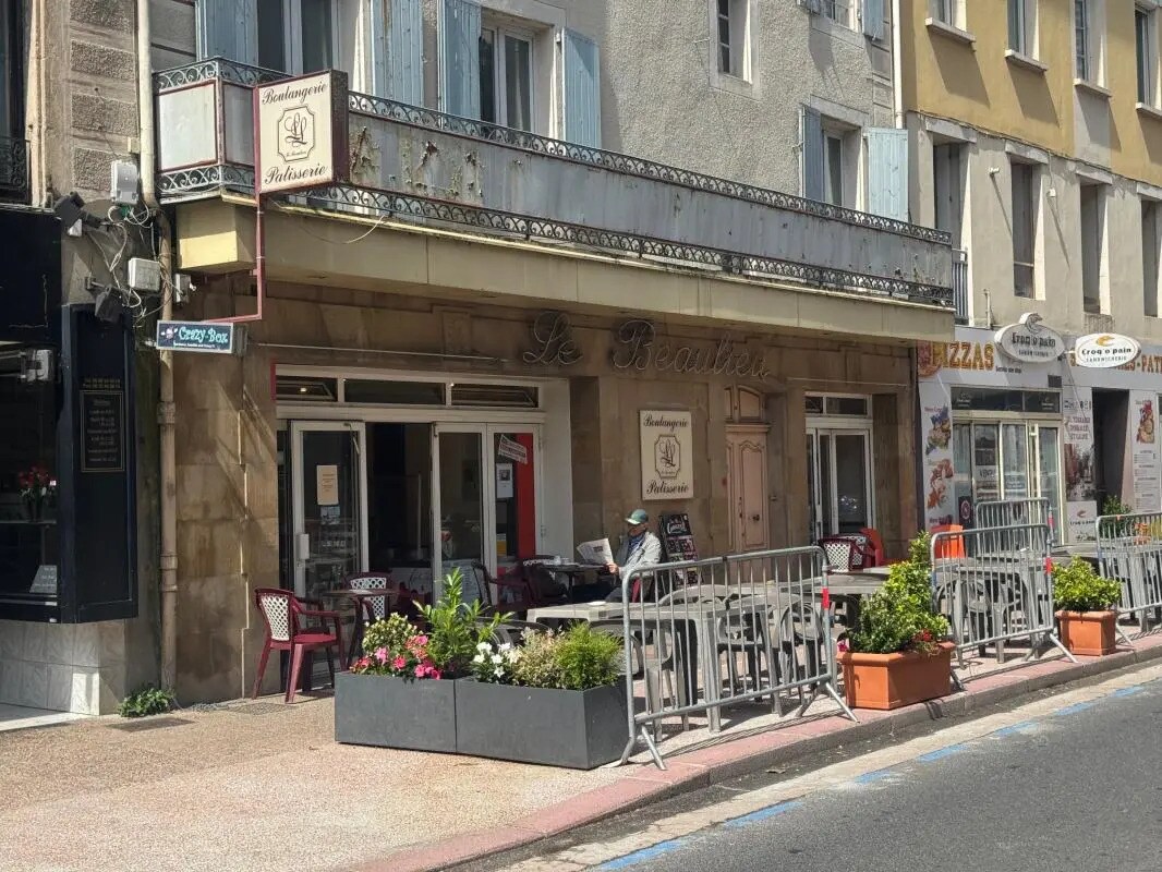 Retail in Saint-Affrique for sale Building Photo- Image 1 of 3