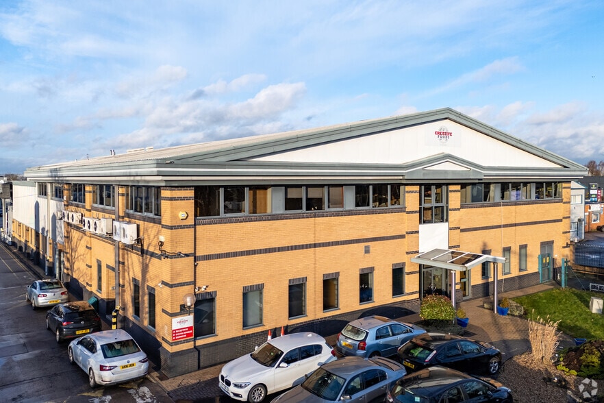 Stafford Rd, Wolverhampton for sale - Primary Photo - Image 1 of 2